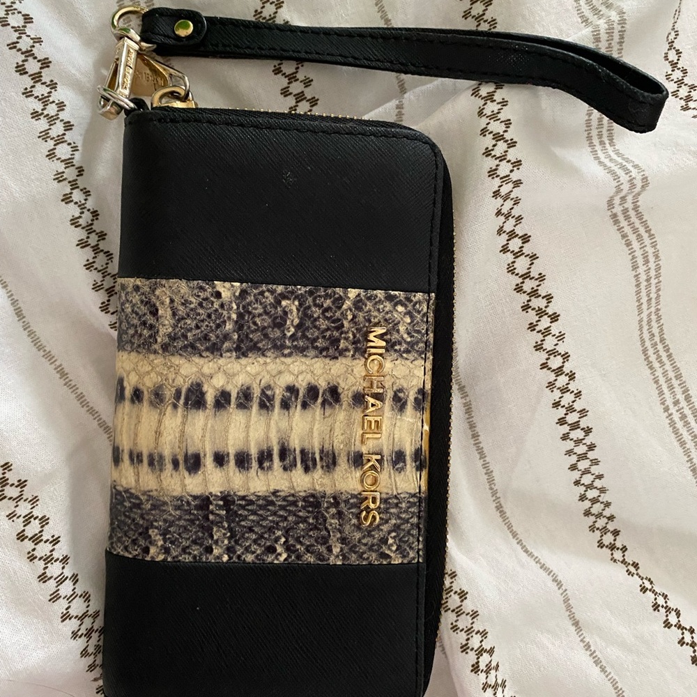 Michael Kors Black and Gold Snake Pattern Wristlet